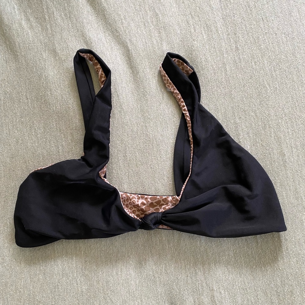 Acacia Spain Top